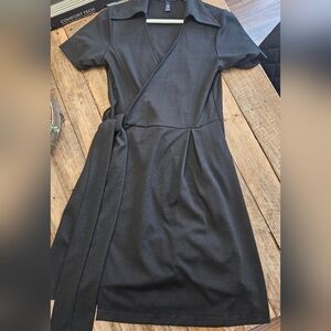 EUC - Banana Republic Black Dress - Medium